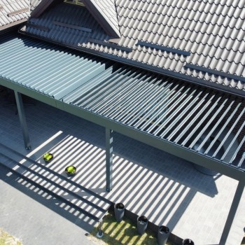 Bioklimatinė pergola 500
