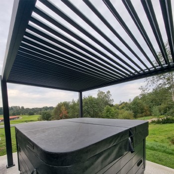 Bioklimatinė pergola 500